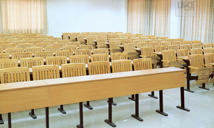 暨南大学